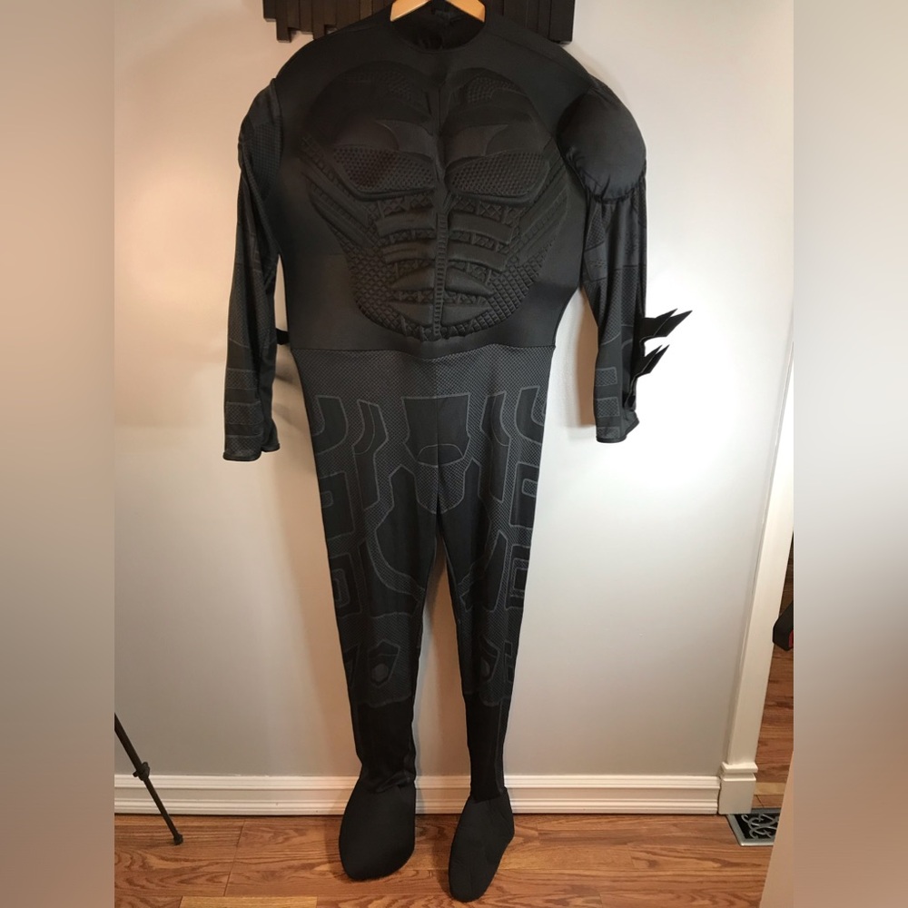 Batman bodysuit/costume Size Medium